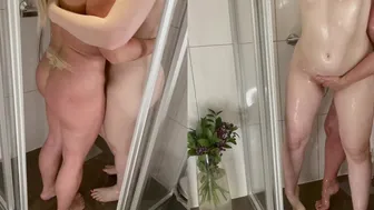 Studentnorway, Hotwifehanna, Squatmilf, Showering With A Hot Milf For The First Time Until They’re Both Soaked